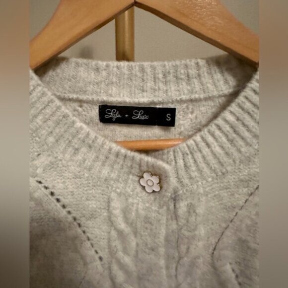 Lyla + Luxe Wool Blend Argyle Cardigan – Small - Picture 5 of 6